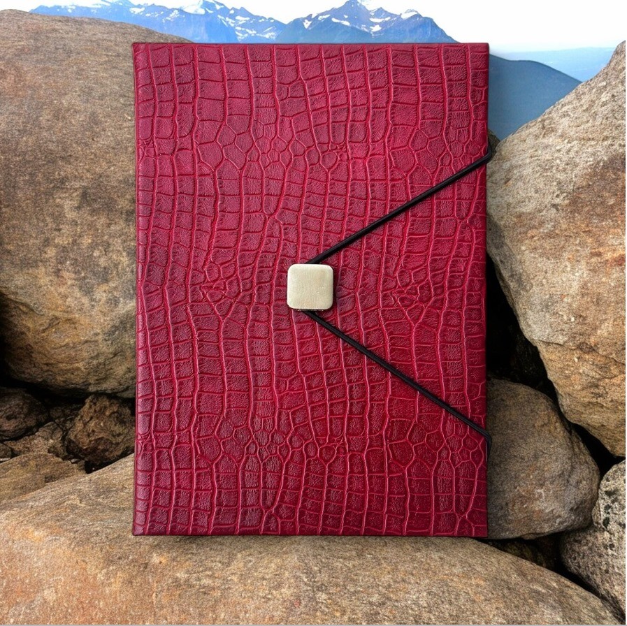 Crocodile Metal Elastic Closer- A5 Notebook